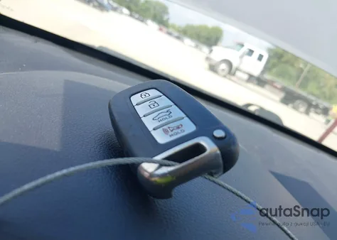 2013 Hyundai Sonata Limited z USA, uszkodzony, nr VIN 5NPEC4AC9DH774589